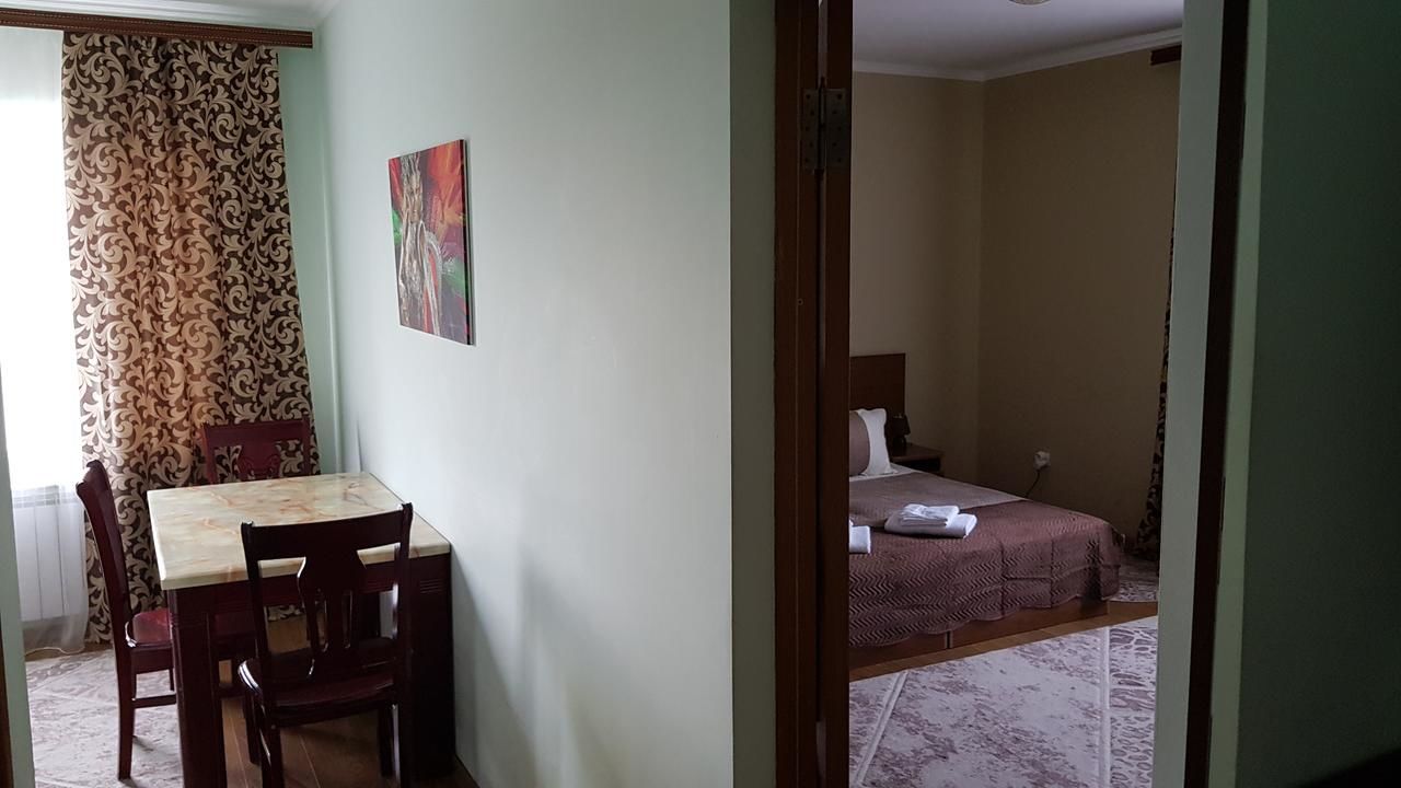 Апарт-отели Chernivtsi Apartments Черновцы