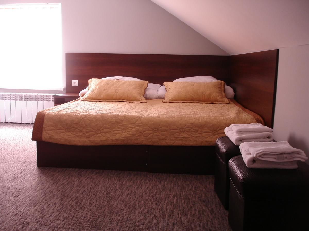 Апарт-отели Chernivtsi Apartments Черновцы-48