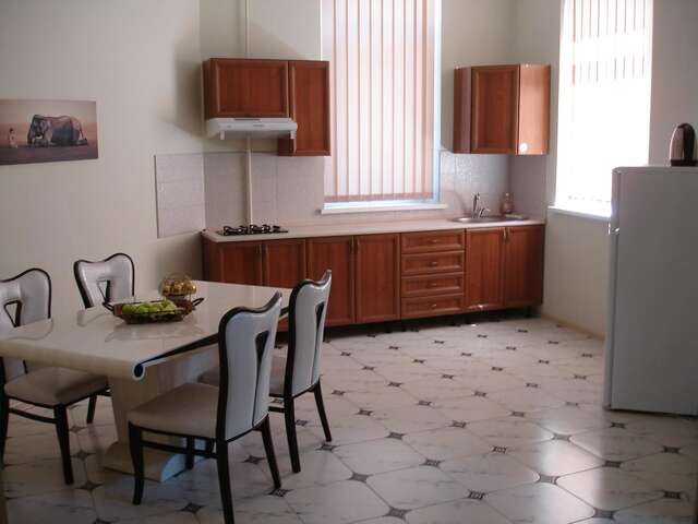 Апарт-отели Chernivtsi Apartments Черновцы-3